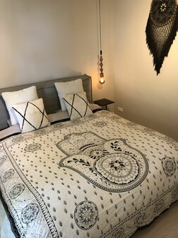 Bohemian blanket (210x220cm) met gouddraad - bedcover - wallhanging - beach towel