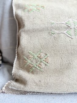 Cactus zijde kussen - sabra kussen uit Marokko - ongeveer 46x46cm