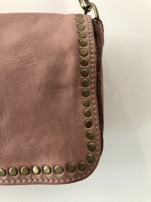 Rebel in oud rose - 100% leren schoudertas - made in Italy