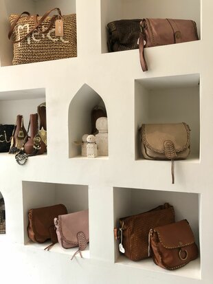 Beau Boho in oud rose - 100% leren schoudertas - made in Italy