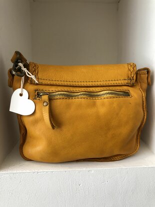 Beau Boho in saffraan - 100% leren schoudertas - made in Italy
