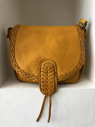 Beau Boho in saffraan - 100% leren schoudertas - made in Italy