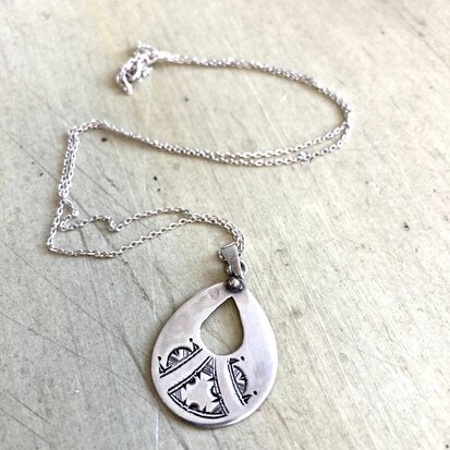 Ketting met berber hanger - Sterling zilver