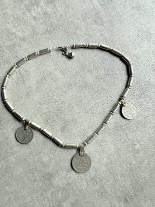 Ketting met vintage munten