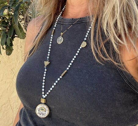 Fijne sterling zilveren ketting met gold doublure, zwarte onyx en granaatappel medaillon - handgemaakt in Istanboel