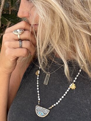 Fijne sterling zilveren ketting met goud doublure & geoxideerde hieroglyfen-amulet