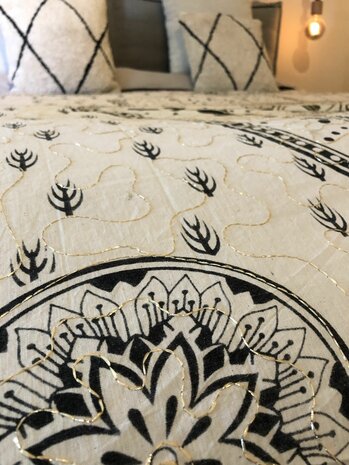 Bohemian blanket (210x220cm) met gouddraad - bedcover - wallhanging - beach towel