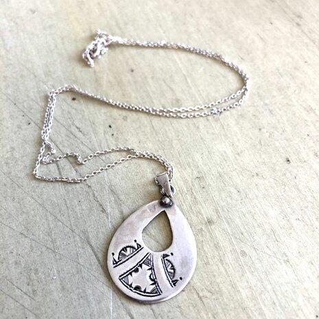 Ketting met berber hanger - Sterling zilver