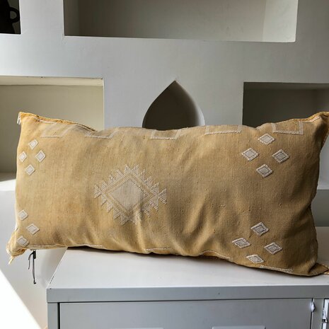Sabra silk - cactus zijde kussen 50x95cm