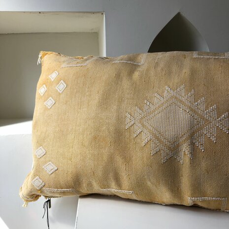 Sabra silk - cactus zijde kussen 50x95cm