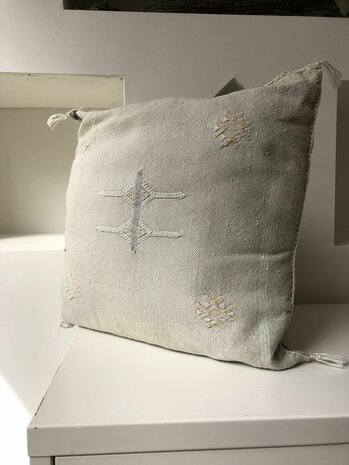 Cactus zijde kussen - sabra kussen uit Marokko - ongeveer 46x46cm