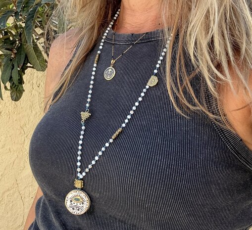Fijne sterling zilveren ketting met gold doublure, zwarte onyx en granaatappel medaillon - handgemaakt in Istanboel
