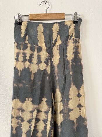 Tye Dye broek met split Dust